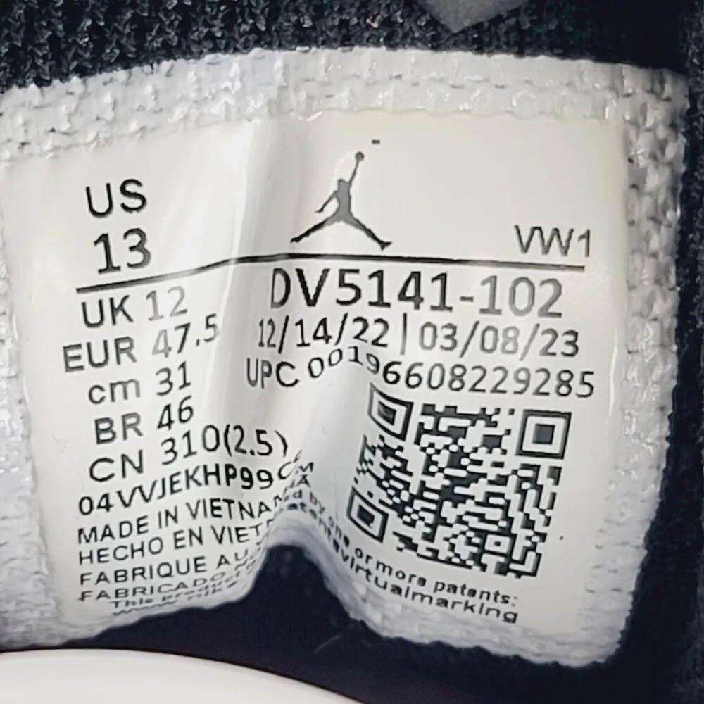 Jordan men taupe